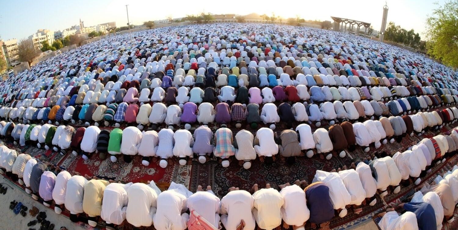 मुस्लिम समुदायको महान् पर्व ईदउल फित्र मनाउँदै, आज देशभर सार्वजनिक विदा