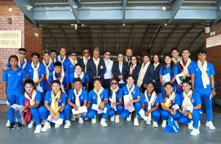 नेपाली महिला फुटबल एसियाड खेल्न टोली चीनतर्फ प्रस्थान