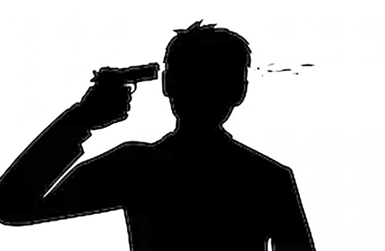 आफैँलाई गोली प्रहार गरेका प्रहरी जवानको मृत्यु