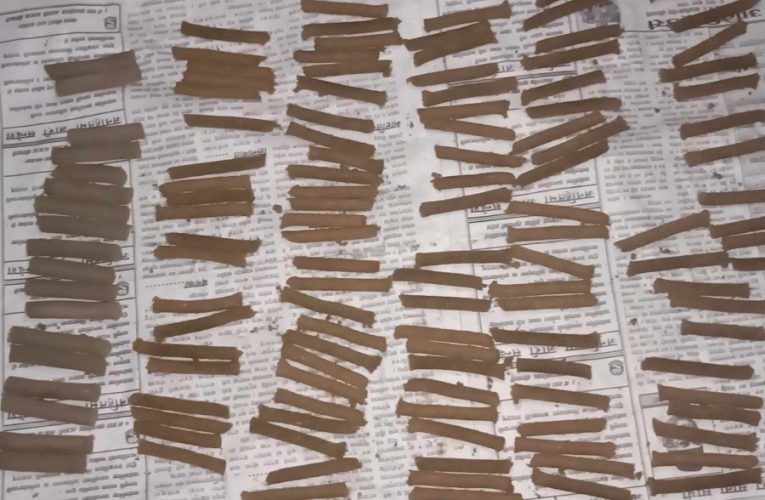 गाईको गोबरबाट धुपबत्ती र दियो बनाउन थालियो