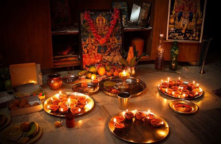 लक्ष्मीपूजा र कुकुर तिहार किन एकै दिन पर्छ, यस्तो छ कारण ?