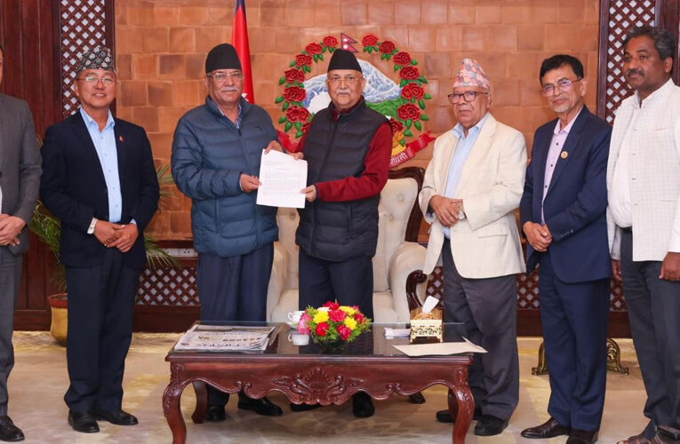 बालुवाटारमा प्रधानमन्त्री र प्रतिपक्षी दलका नेताहरूबीच सवालजवाफ