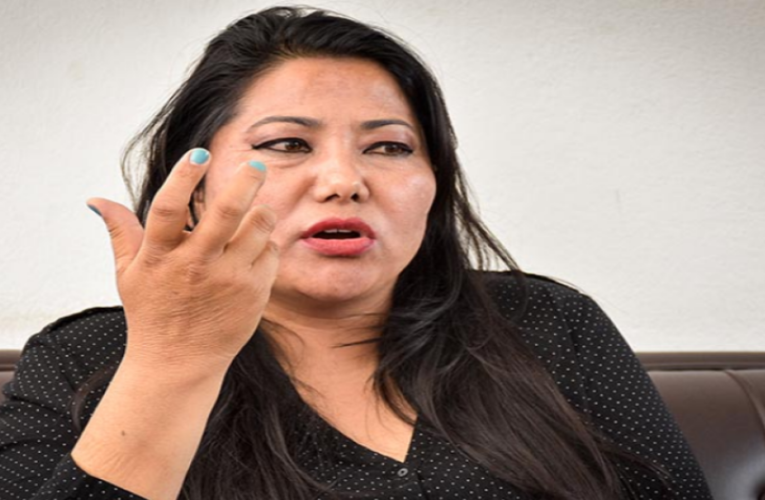 शिक्षक आन्दोलनप्रति झाक्रीको कडा टिप्पणी, रमिता बढी भयो