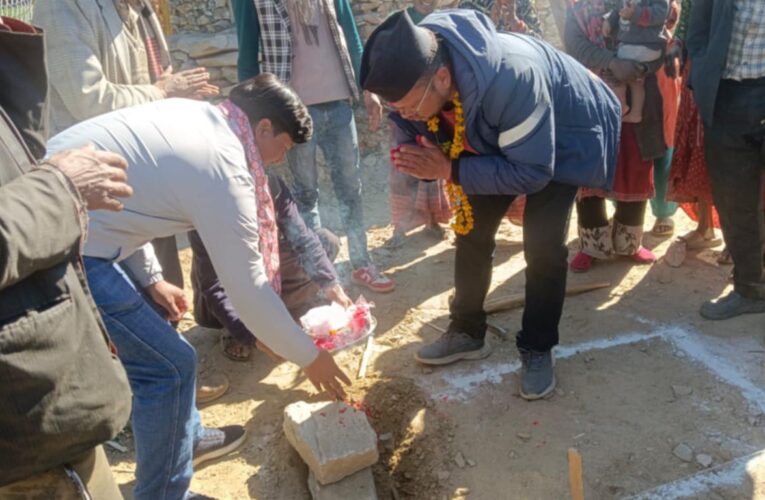 चौथिकोट आधारभूत विद्यालयको नयाँ भवन शिलान्यास: आधुनिक शिक्षाको नयाँ युगको सुरुवात