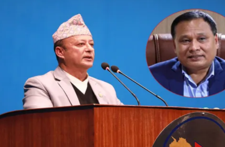 कुलमानलाई ‘गलत’ देखाउन खोज्दा आफैँ ‘नङ्गिए’ ऊर्जामन्त्री खड्का