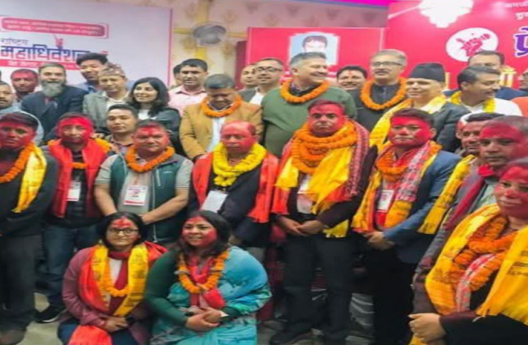 प्रेस सेन्टरको अध्यक्षमा गिरी निर्वाचित,अन्य पदमा को-को निर्वाचित भए