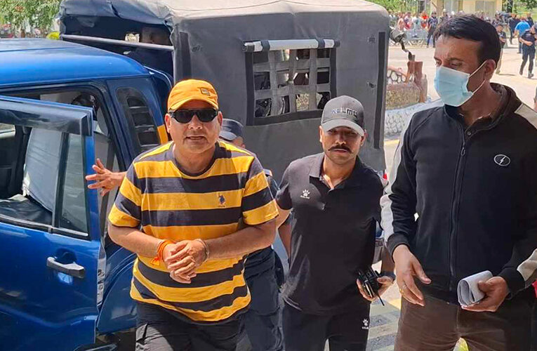 दुर्गा प्रसाईँविरुद्ध ज्यान मार्ने उद्योगसहित चार मुद्दामा अनुसन्धान सुरु