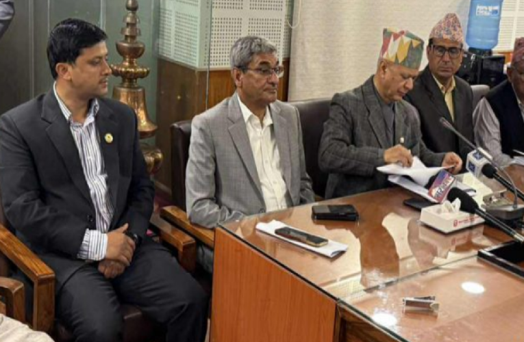 शैक्षिक हड्ताल स्थगित,भर्ना र परीक्षामा लाग्न शिक्षक महासंघको निर्देशन