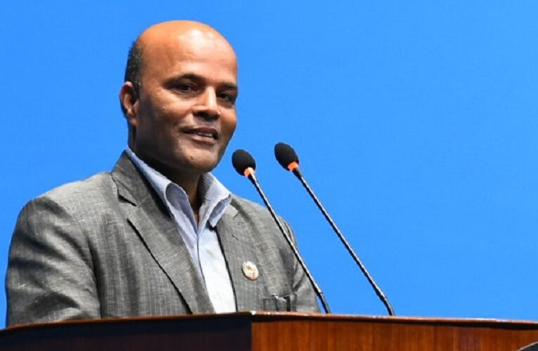 सरकारले चाहेर मात्र परिवर्तन हुदैन्,आम नागरिकको साथ आवश्यक: अमरेश कुमार