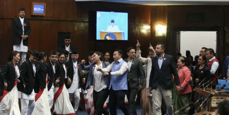 रास्वपा र राप्रपाद्वारा आजपनि संसद् बहिस्कार