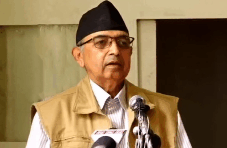 राष्ट्रपतिले आँट गरेर संविधान जोगाए: सिपी मैनाली