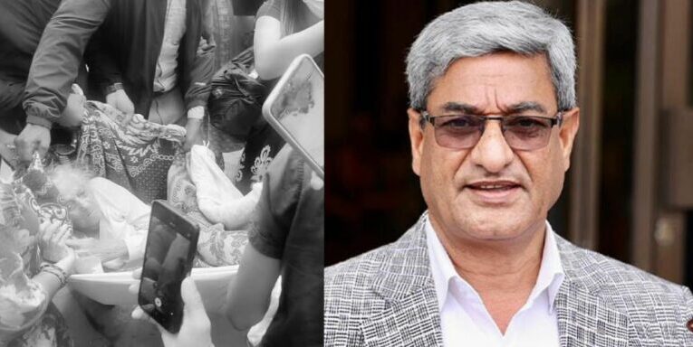 निवर्तमान गृहमन्त्री लेखकलाई मातृशोक