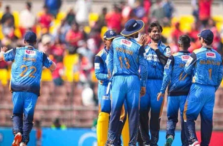 एनपिएलः काठमाण्डुविरुद्ध टस जितेर कर्णाली ब्याटिङमा