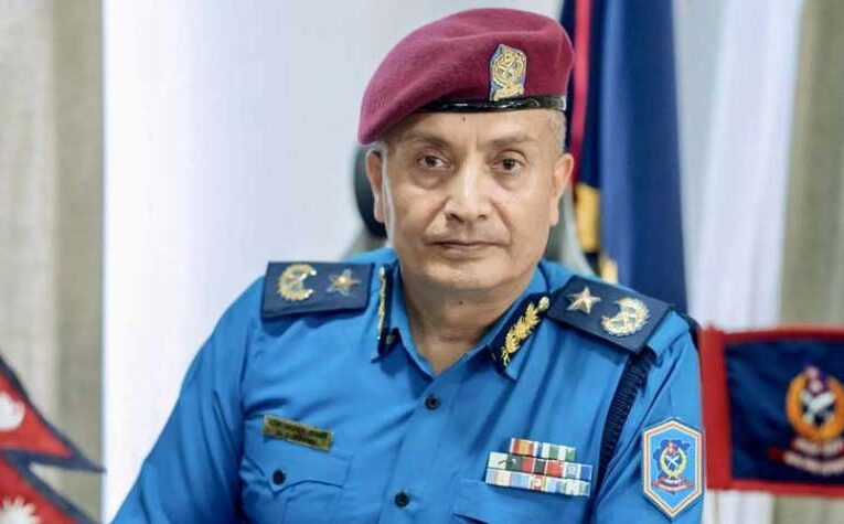 कठिन परिस्थितिका बाबजुद प्रहरी सुरक्षामा प्रतिबद्ध छ: आइजिपी कार्की