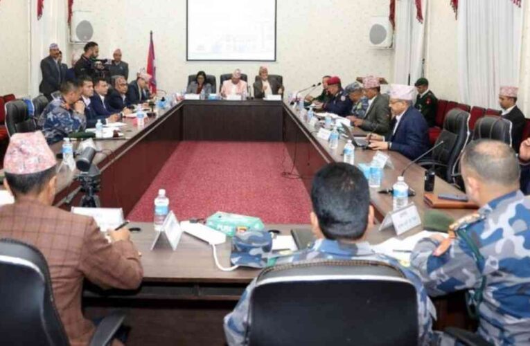 उच्चस्तरीय निर्वाचन सुरक्षा समितिको बैठक जारी