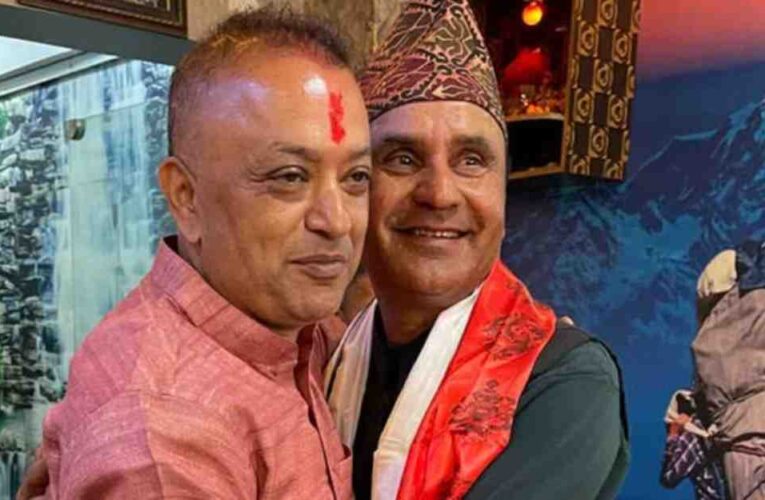 रास्वपा मकवानपुरका सभापतिले छोडे पार्टी,फर्किए कांग्रेसमा