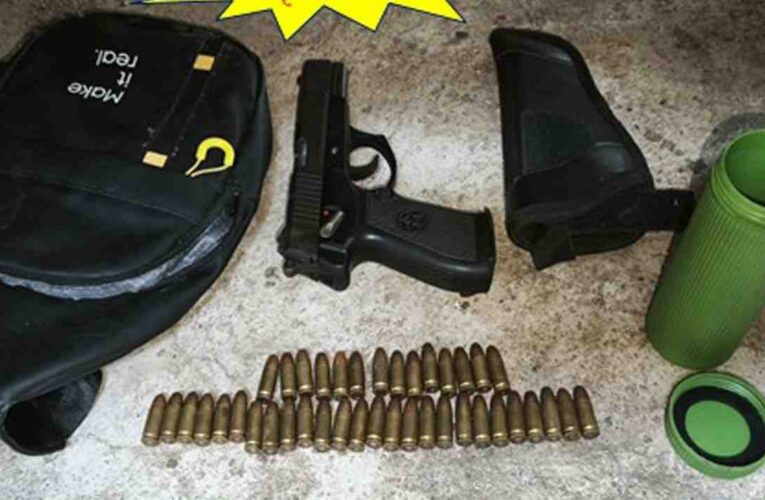 जेनजी आन्दोलनमा लुटिएको पेस्तोल कुखुराको खोरमा भेटियो, एकजना पक्राउ