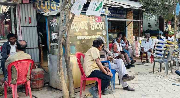 पुराना प्रतिबद्धताको हिसाब माग्दै सिरहाका मतदाता