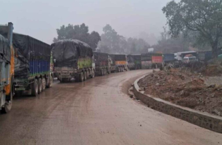 दाउन्ने खण्डमा ठूला मालवाहक सवारी सञ्चालनमा आंशिक रोक