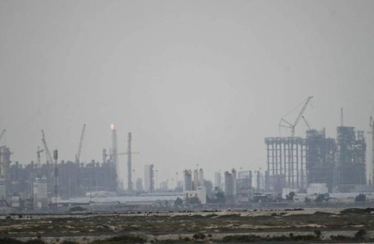 कतारले ग्यासको उत्पादन रोकेपछि ४५ प्रतिशत मूल्य बढ्यो