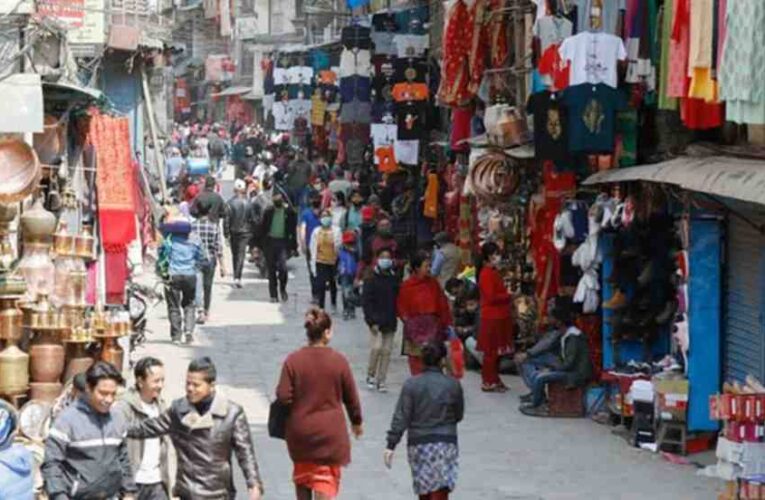 असनमा ‘भेइकल फ्रि’ शनिबार: कसैलाई उत्सव, कसैलाई ‘निल्नु न ओकल्नु’