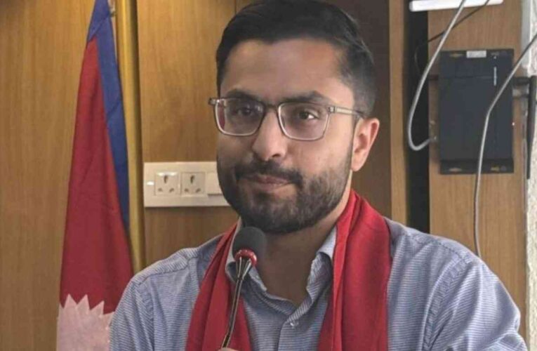 युवाले रोजगारी खोज्ने होइन,सिर्जना गर्ने होः मन्त्री पोखरेल