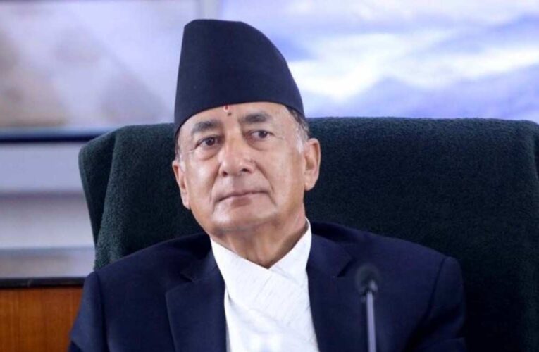 पूर्वमन्त्री कार्कीसहित १४ जनाविरुद्ध भ्रष्टाचार मुद्दा दायर