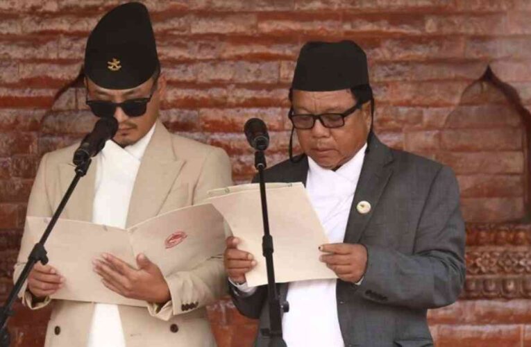 सुधन गुरुङ र महावीर पुनले लिए मन्त्रीको शपथ